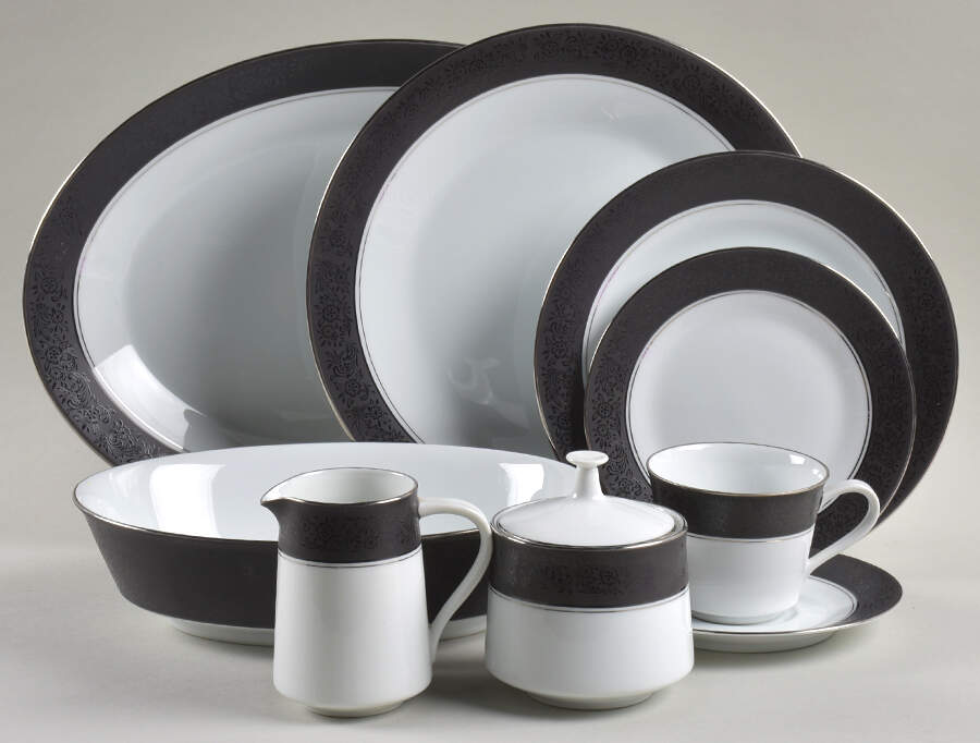 Mirano 45 Piece Starter Set by Noritake-1