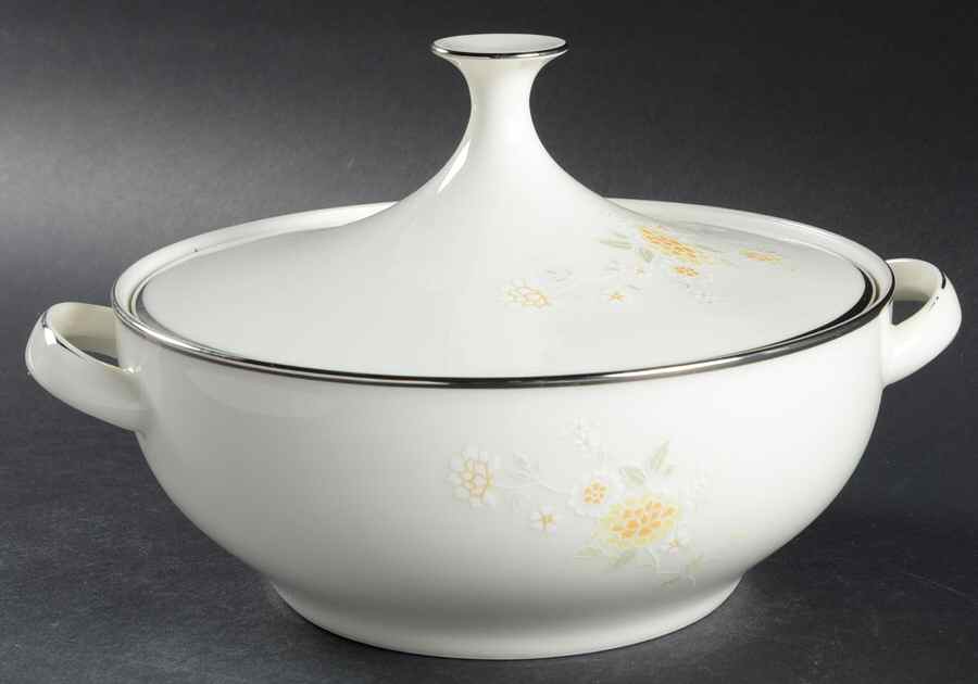 Miyako Round Covered Vegetable by Noritake-1
