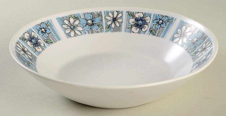 Moda Coupe Soup Bowl by Noritake-1