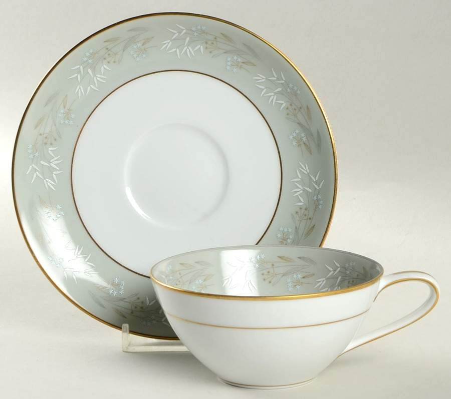 Moderne Flat Cup & Saucer Set by Noritake-1