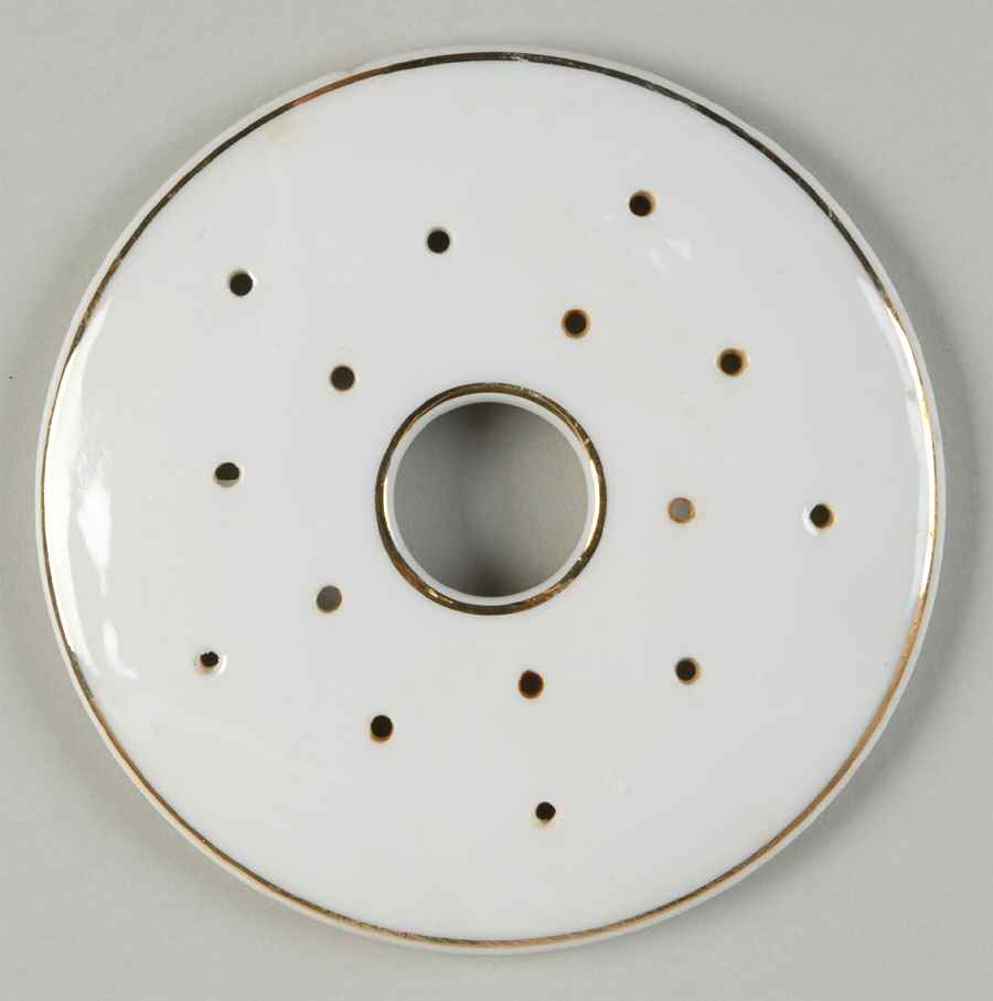 Modjeska Strainer for Round Butter by Noritake-1