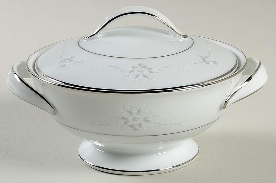 Monaco Sugar Bowl & Lid by Noritake-1