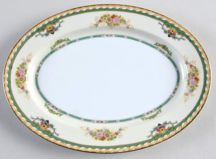 Monica 10" Oval Serving Platter by Noritake-1