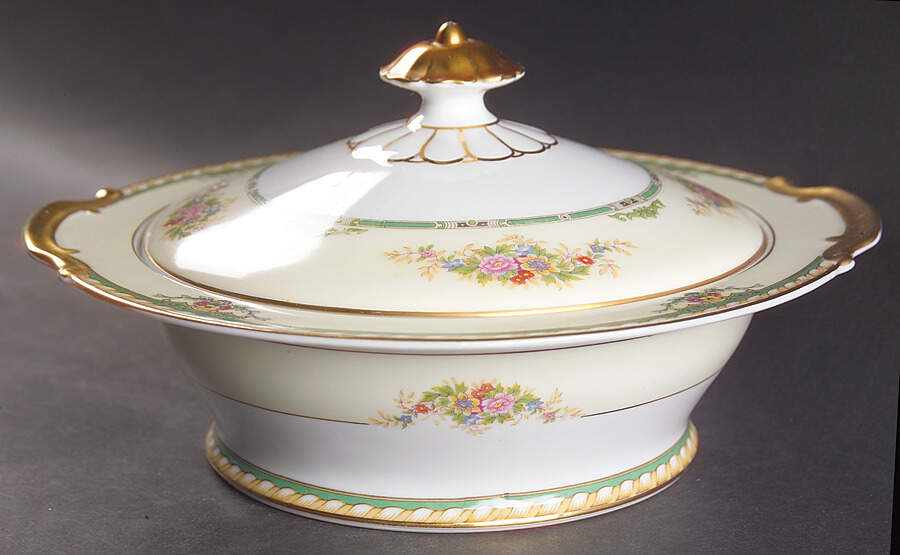 Monica Round Covered Vegetable by Noritake-1