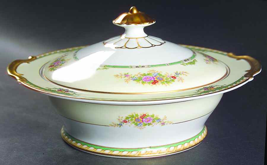 Monica Round Covered Vegetable by Noritake-1