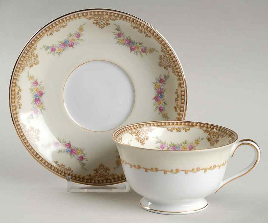 Monnette Footed Cup & Saucer Set by Noritake-1