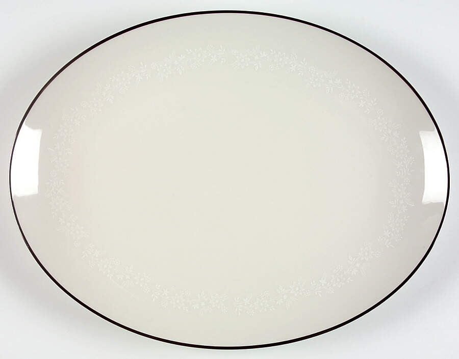 Montblanc 15" Oval Serving Platter by Noritake-1