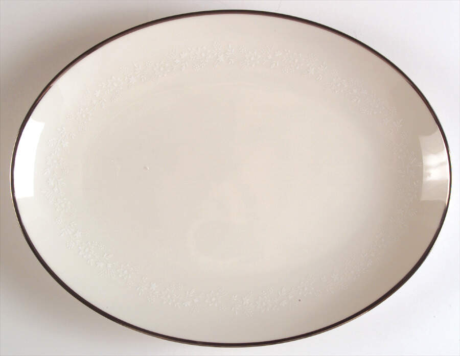 Montblanc 12" Oval Serving Platter by Noritake-1