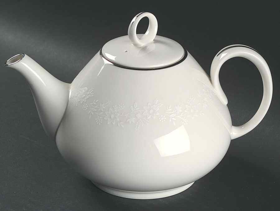 Montblanc Teapot & Lid by Noritake-1