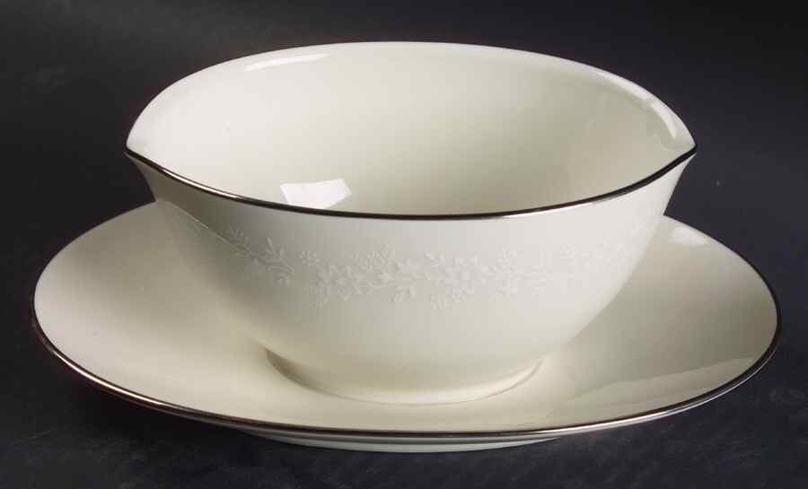Montblanc Gravy Boat with Attached Underplate by Noritake-1