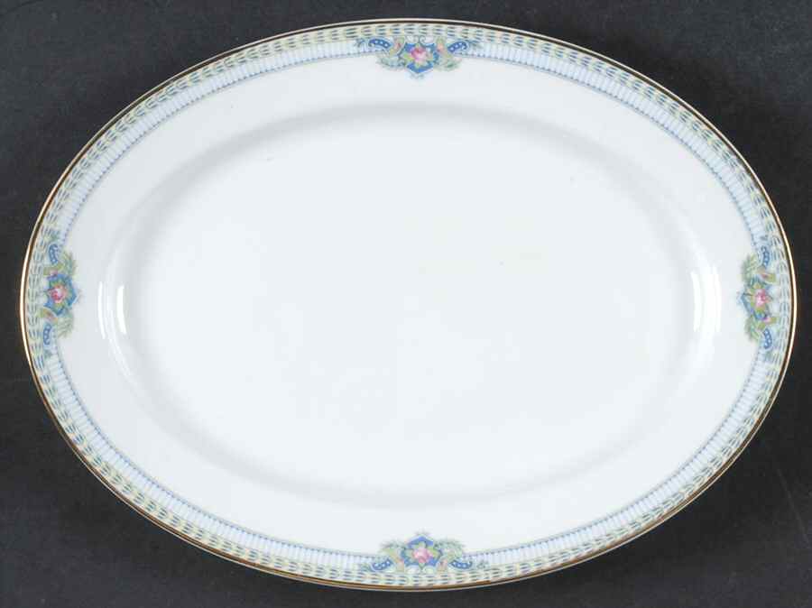Montclare 10" Oval Serving Platter by Noritake-1