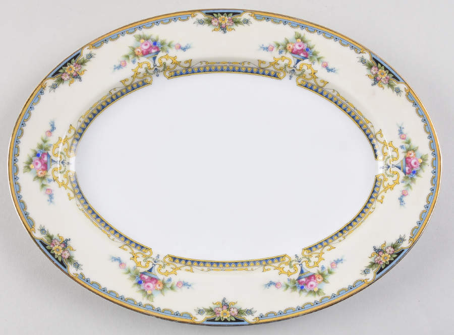 Montebelle 11" Oval Serving Platter by Noritake-1