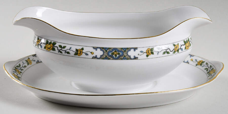 The Monterey Gravy Boat with Attached Underplate by Noritake-1