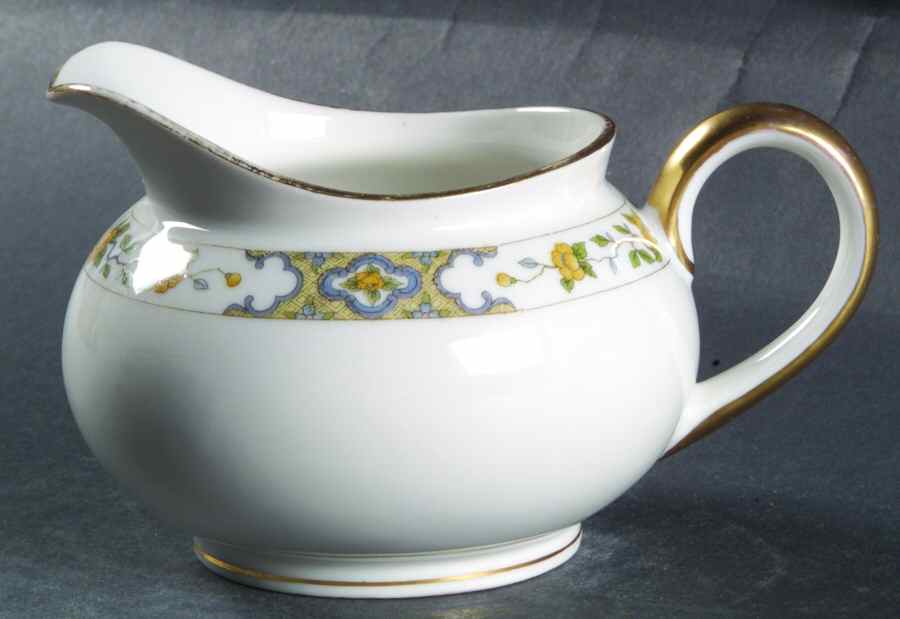 The Monterey Creamer by Noritake-1