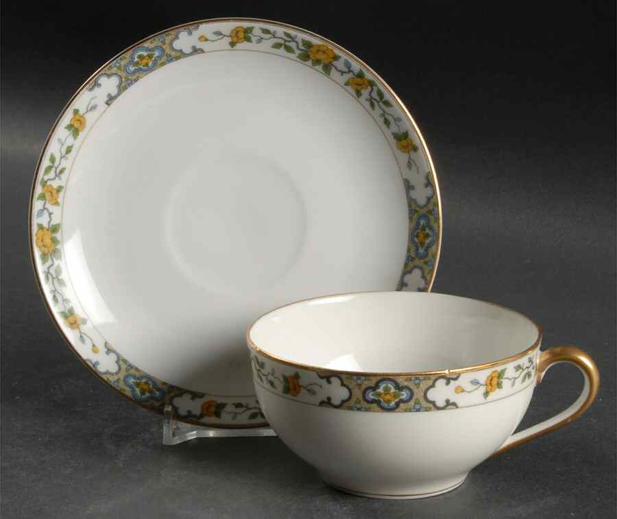 The Monterey Flat Cup & Saucer Set by Noritake-1