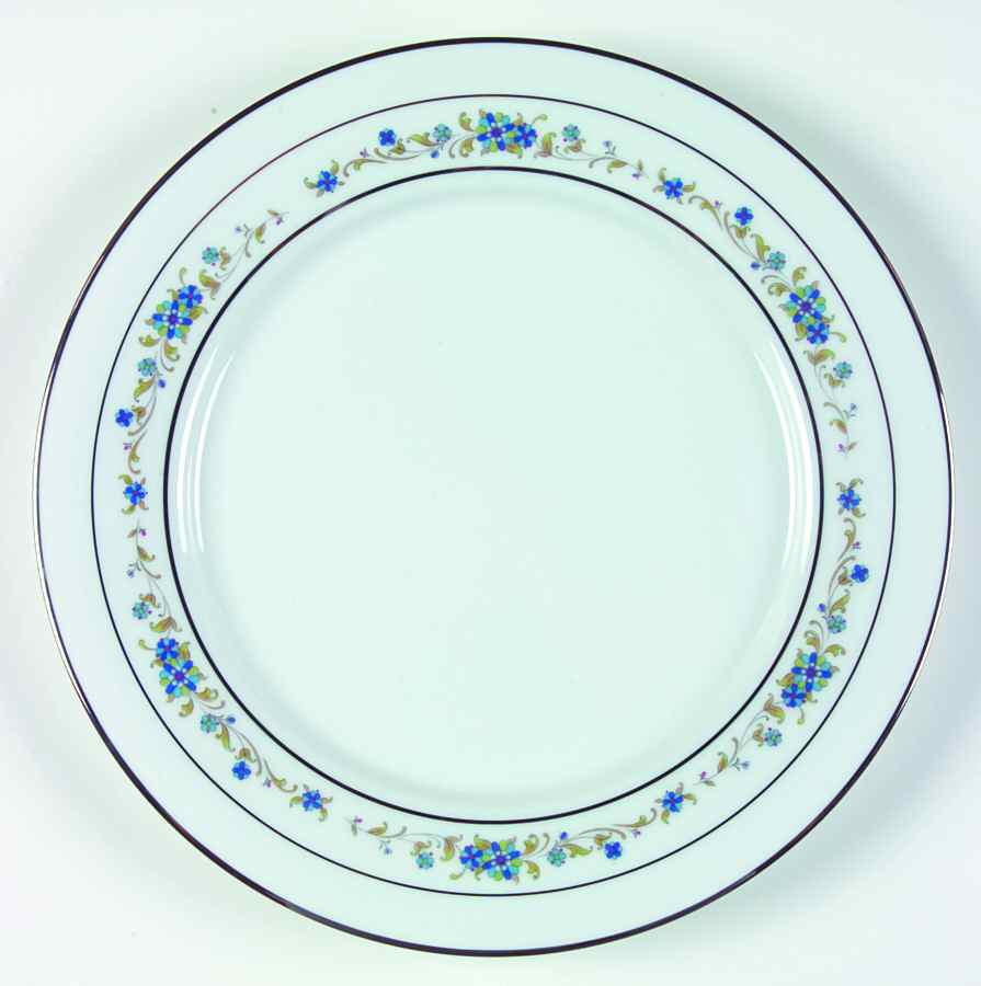 Monticello Dinner Plate by Noritake-1