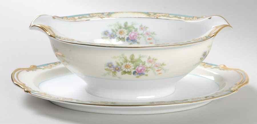 Moreton Gravy Boat with Attached Underplate by Noritake-1