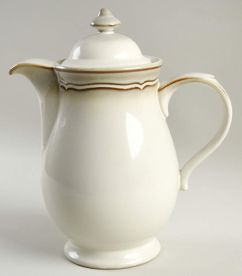 Mountain View Tea/Coffee Pot & Lid by Noritake-1