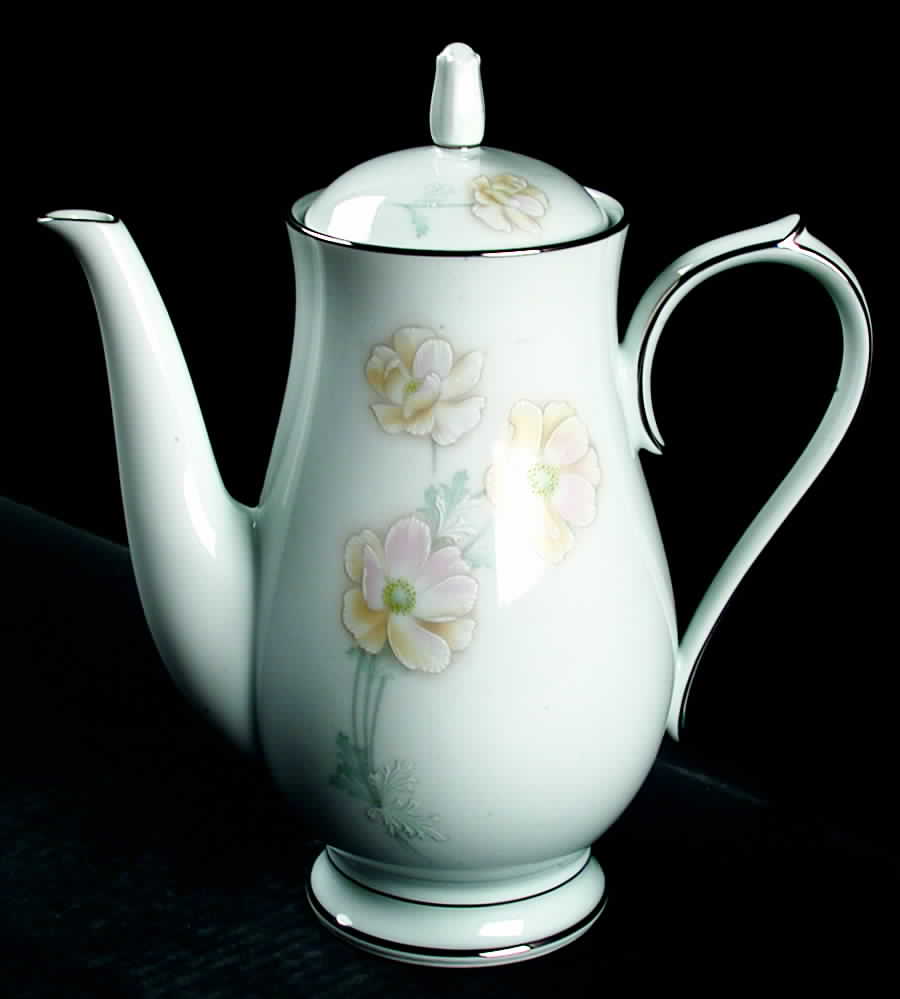Murmur Coffee Pot & Lid by Noritake-1