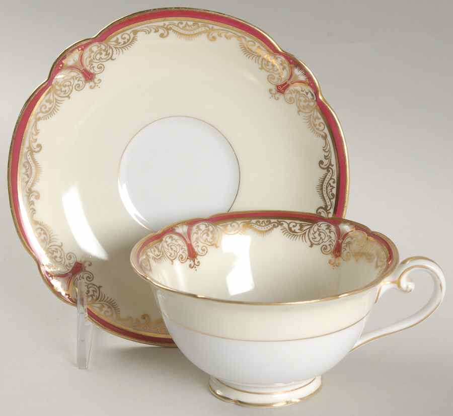 Myrtle Footed Cup & Saucer Set by Noritake-1