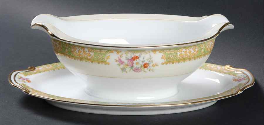 Mystery #102 Gravy Boat with Attached Underplate by Noritake-1