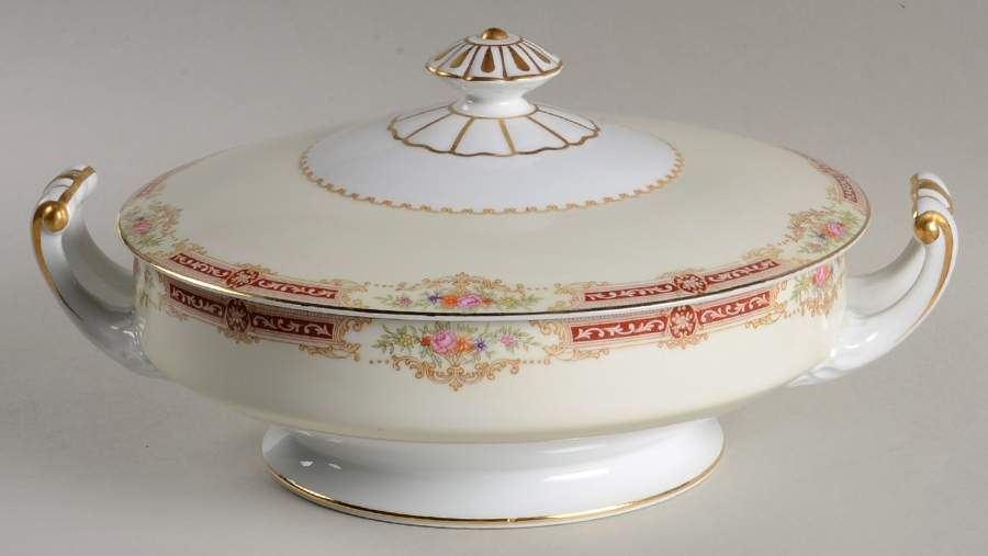Mystery #103 Round Covered Vegetable by Noritake-1