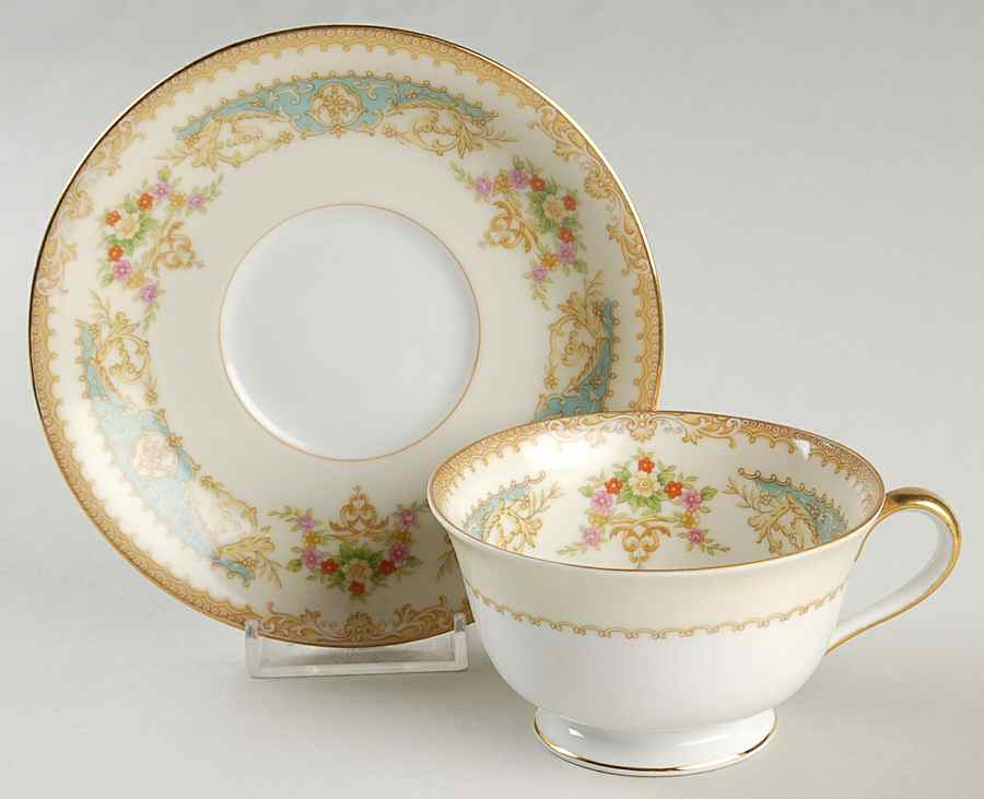 Mystery #109 Footed Cup & Saucer Set by Noritake-1