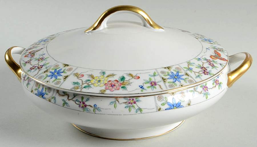 Mystery #122 Round Covered Vegetable by Noritake-1