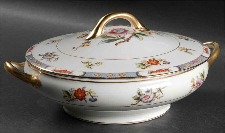Mystery #12a Round Covered Vegetable by Noritake-1