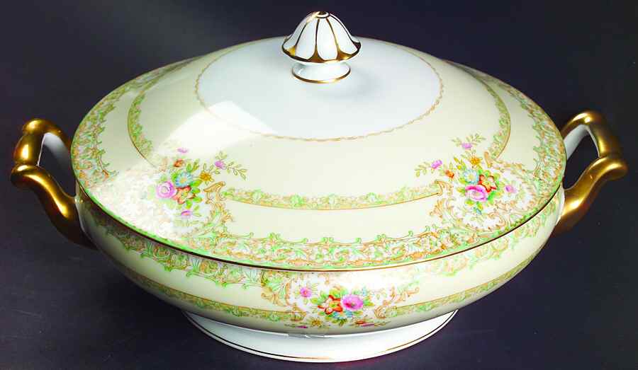 Mystery #134 Round Covered Vegetable by Noritake-1
