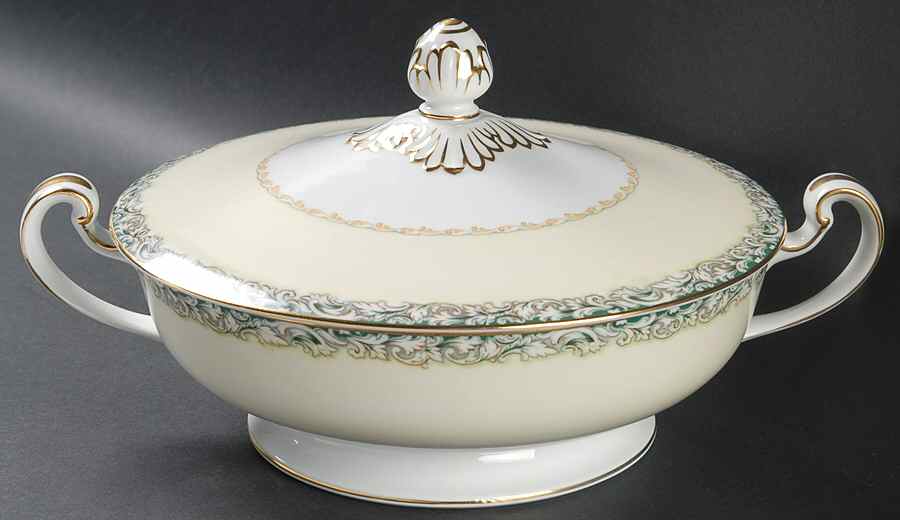Mystery #14 Round Covered Vegetable by Noritake-1