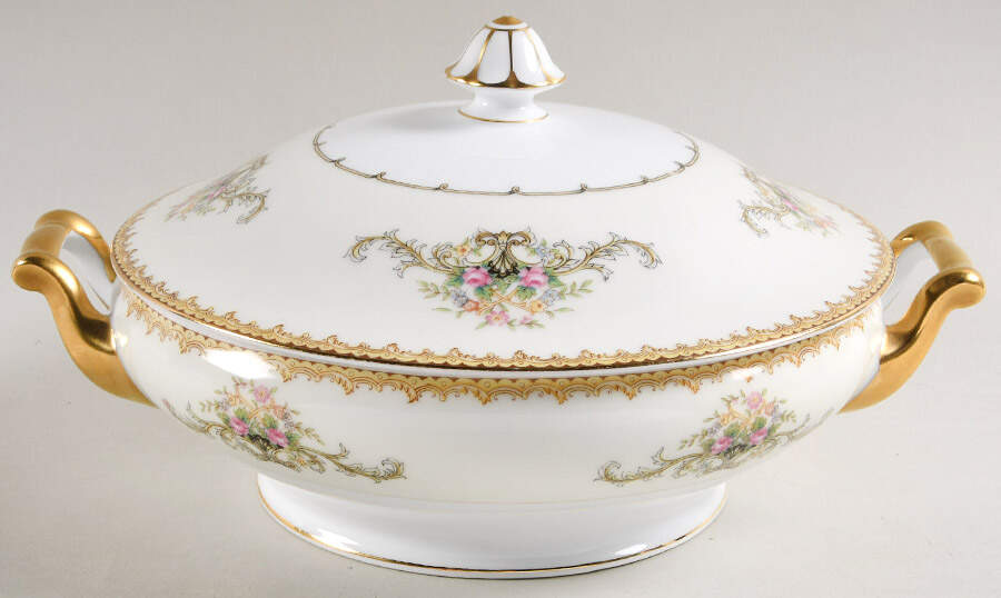 Mystery #149 Round Covered Vegetable by Noritake-1