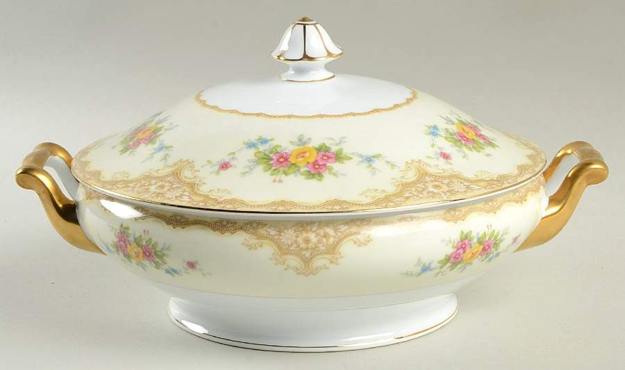 Mystery #158 Round Covered Vegetable by Noritake-1