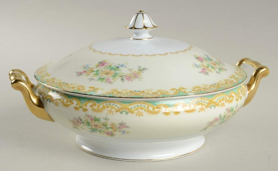 Mystery #160 Round Covered Vegetable by Noritake-1