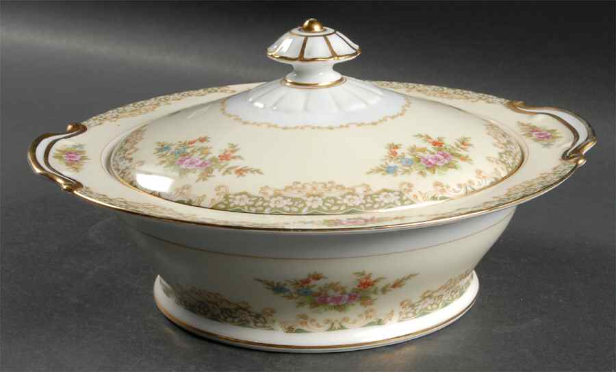 Mystery #162 Round Covered Vegetable by Noritake-1