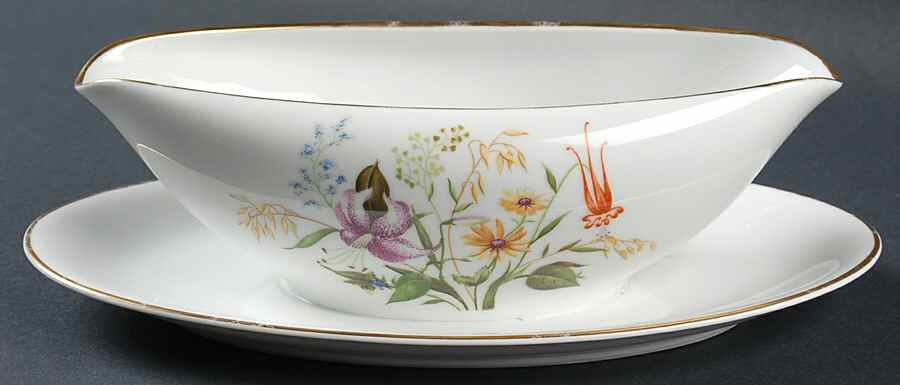 Mystery #164 Gravy Boat with Attached Underplate by Noritake-1