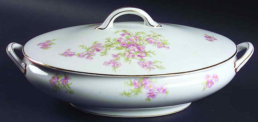 Mystery #17 Oval Covered Vegetable by Noritake-1
