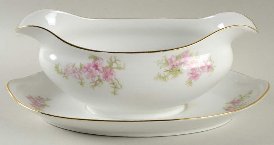 Mystery #17 Gravy Boat with Attached Underplate by Noritake-1