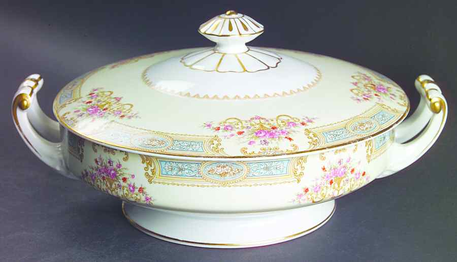 Mystery #171 Round Covered Vegetable by Noritake-1