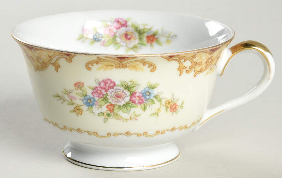 Mystery #176 Footed Cup by Noritake-1