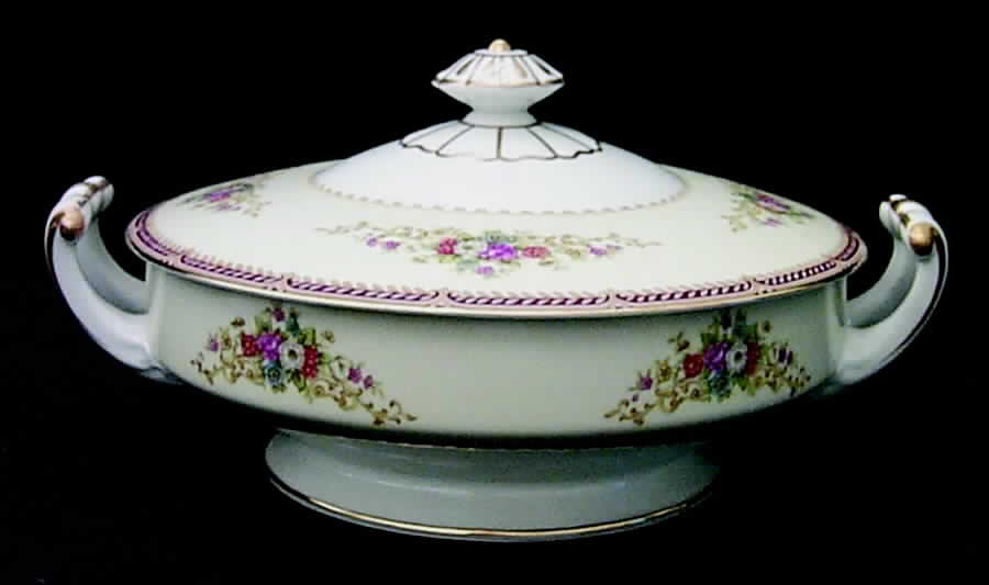 Mystery #179 Round Covered Vegetable by Noritake-1