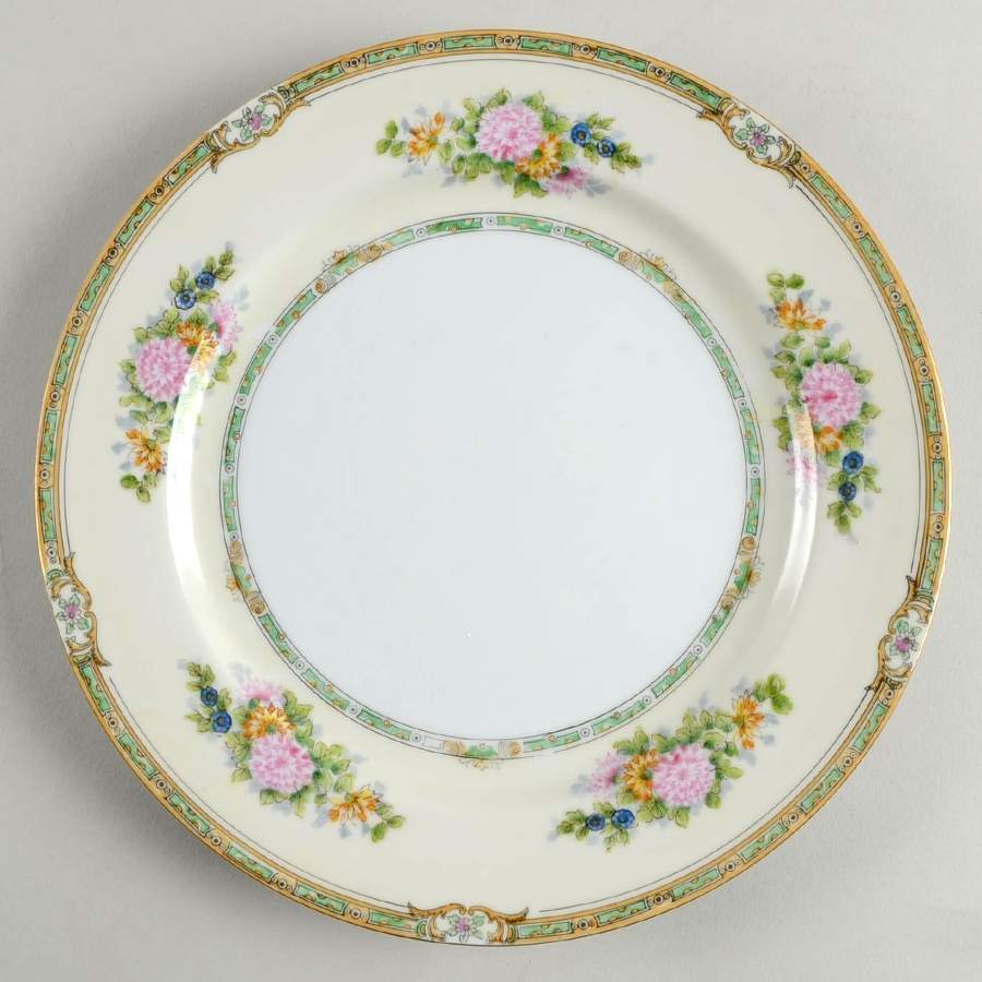 Mystery #186 Dinner Plate by Noritake-1