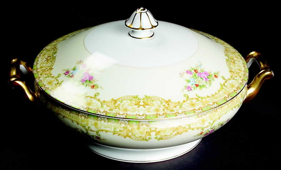 Mystery #194 Round Covered Vegetable by Noritake-1
