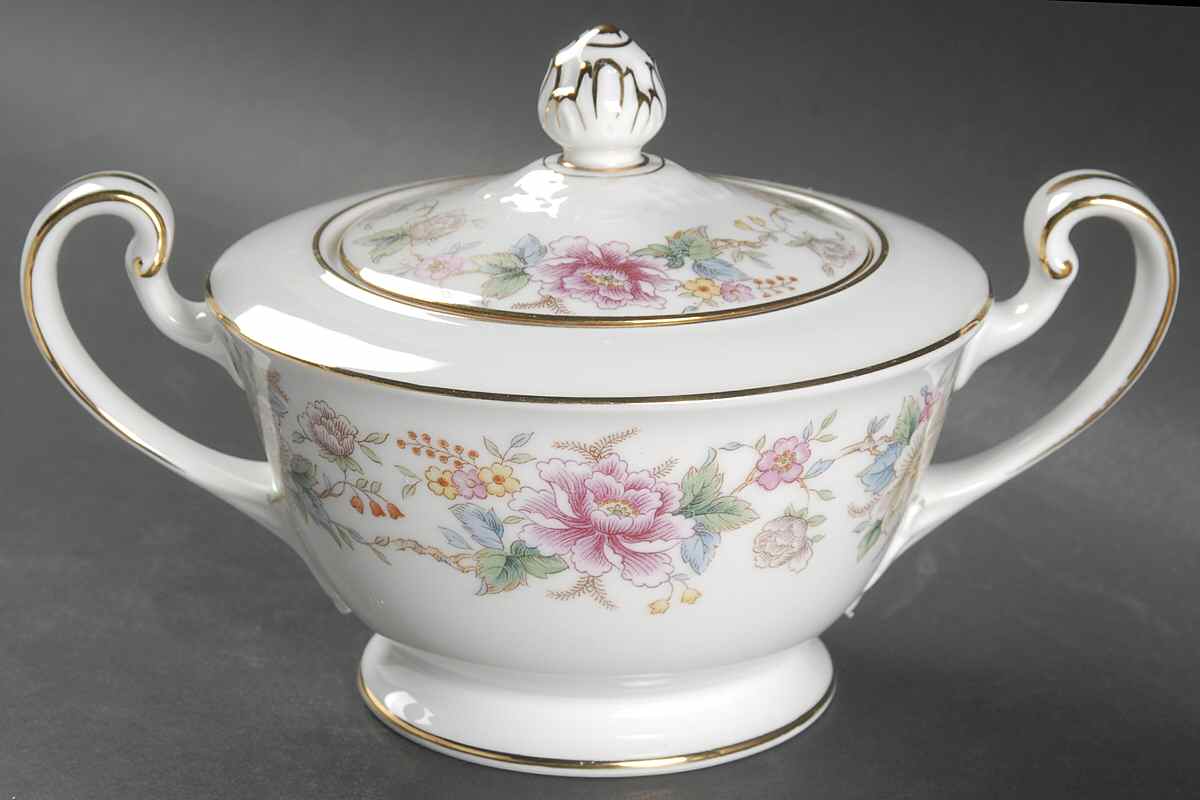 Mystery #196 Sugar Bowl & Lid by Noritake-1