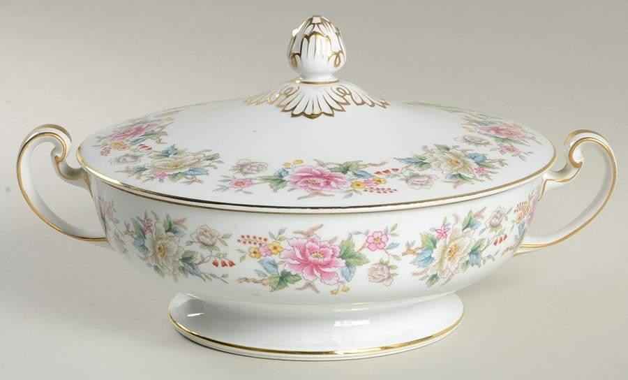 Mystery #196 Round Covered Vegetable by Noritake-1