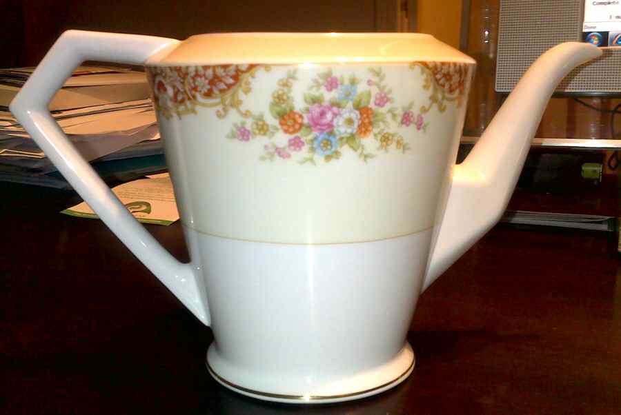 Mystery #205 Teapot No Lid by Noritake-1