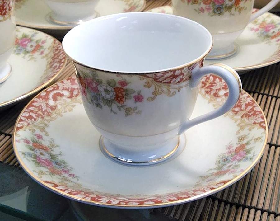 Mystery #205 Footed Demitasse Cup & Saucer Set by Noritake-1