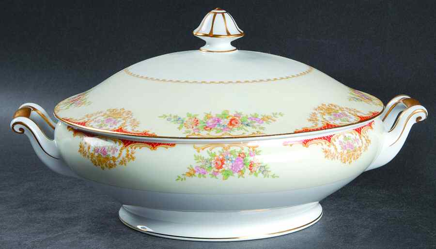 Mystery #209 Round Covered Vegetable by Noritake-1
