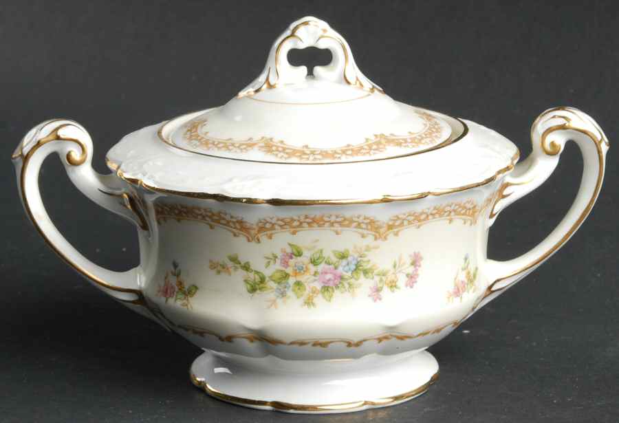 Mystery #211 Sugar Bowl & Lid by Noritake-1