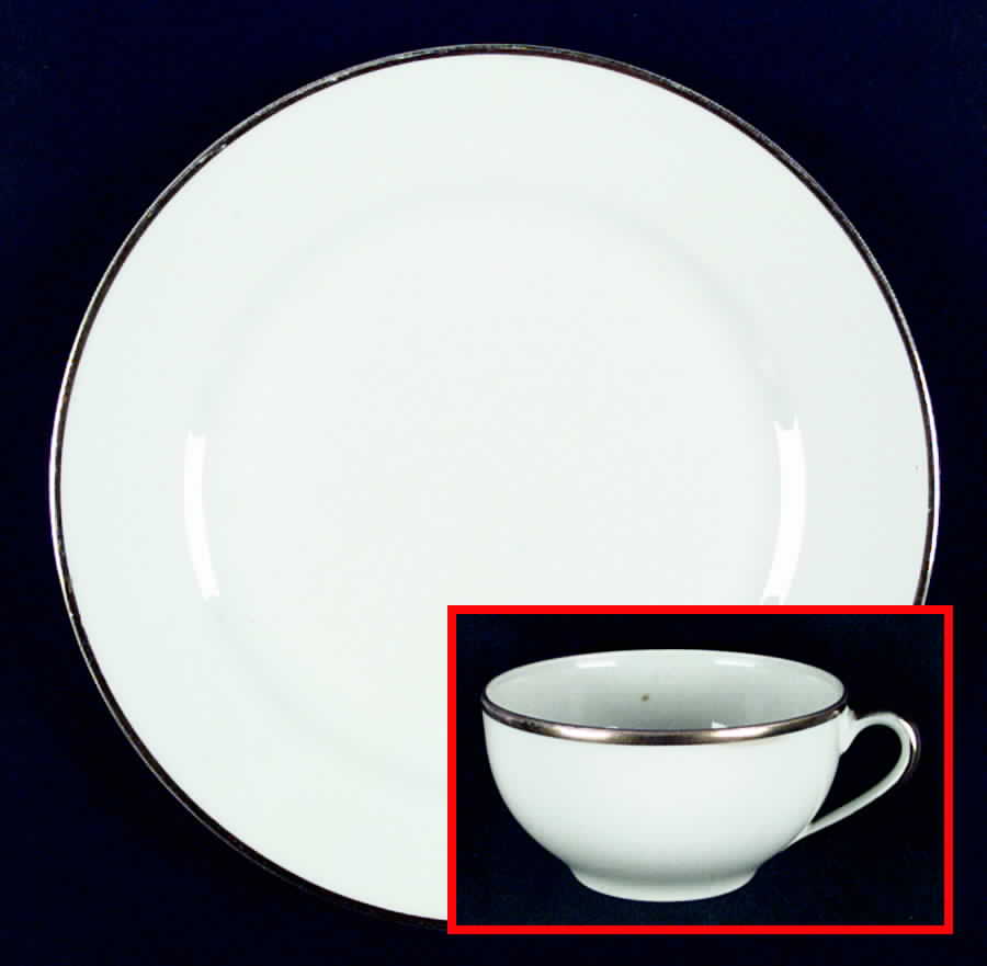 Mystery #228 Dinner Plate by Noritake-1